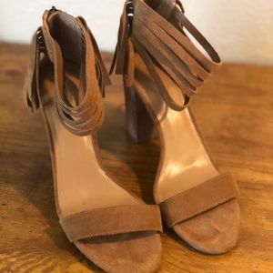 BCBGeneration Tan Heels 9